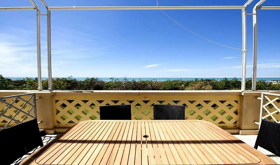 Regina Elena Apartment Calambrone 0*,  Italy