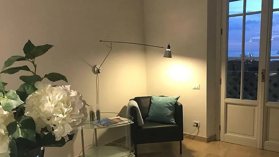 Regina Elena Apartment Calambrone